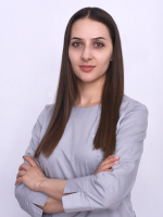 Тотаева Зарина Казбековна — стоматолог клиники «СМ-Стоматология» Тотаева Зарина Казбековна — Терапевт