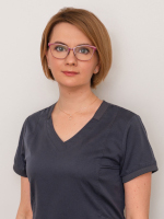 Кузнецова Елена Викторовна — стоматолог клиники «СМ-Стоматология» Кузнецова Елена Викторовна — Терапевт, детский стоматолог, врач первой категории